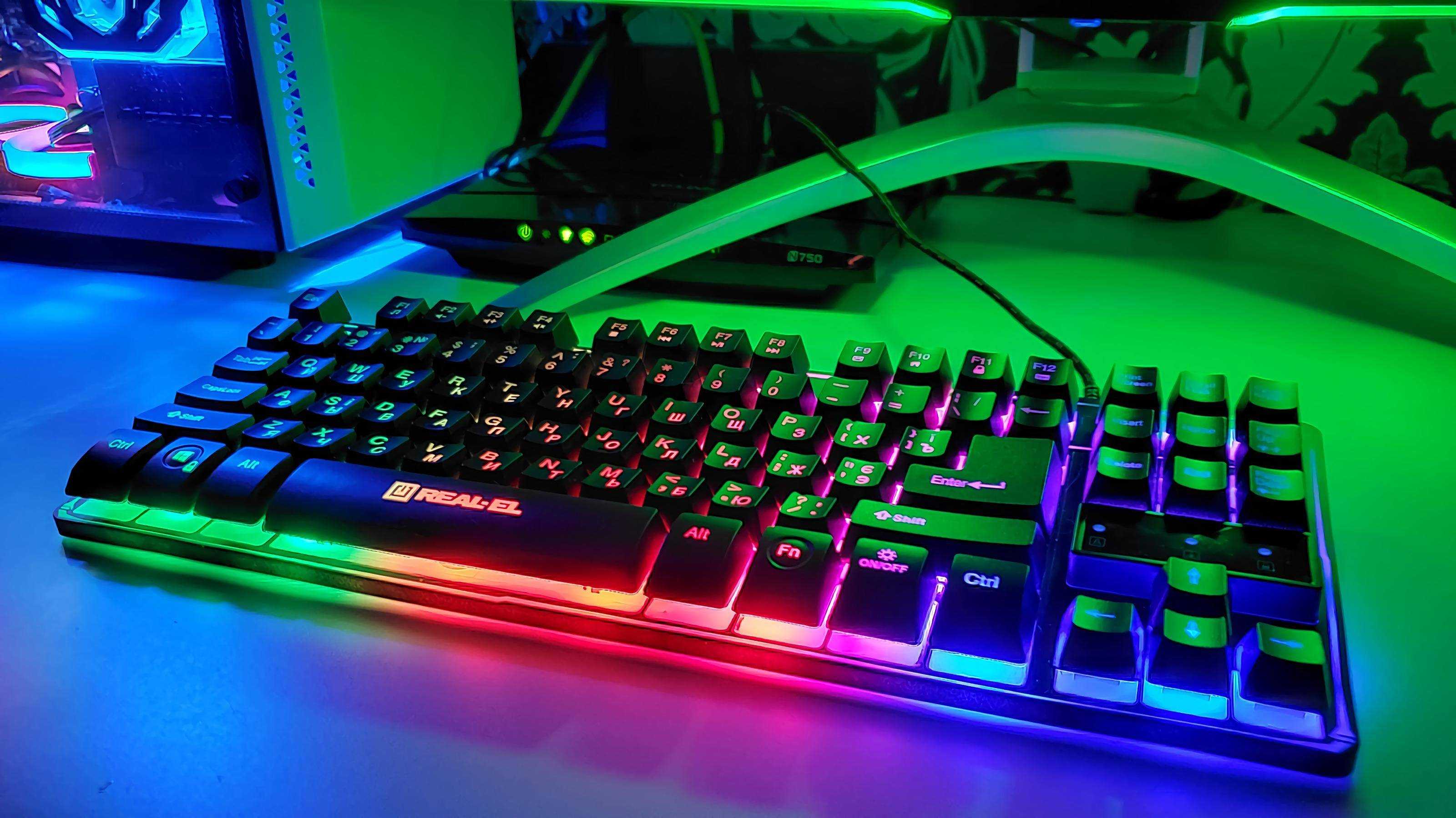 Подходящую клавиатуру. Real-el Gaming 8710 TKL Backlit. Игровая клавиатура. Клавиатура с подсветкой. Лучшие игровые клавиатуры.