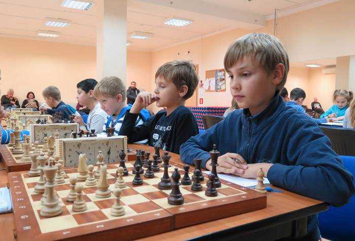 Для тех, кто тянет своих детей за шкирку к шахматному чемпионству