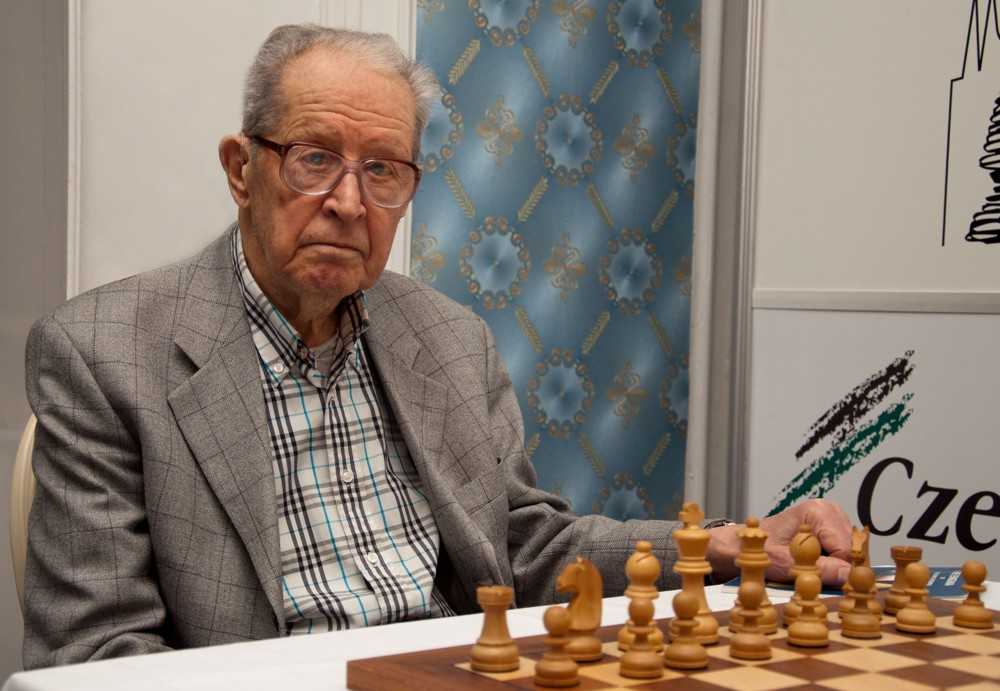 Юрий авербах