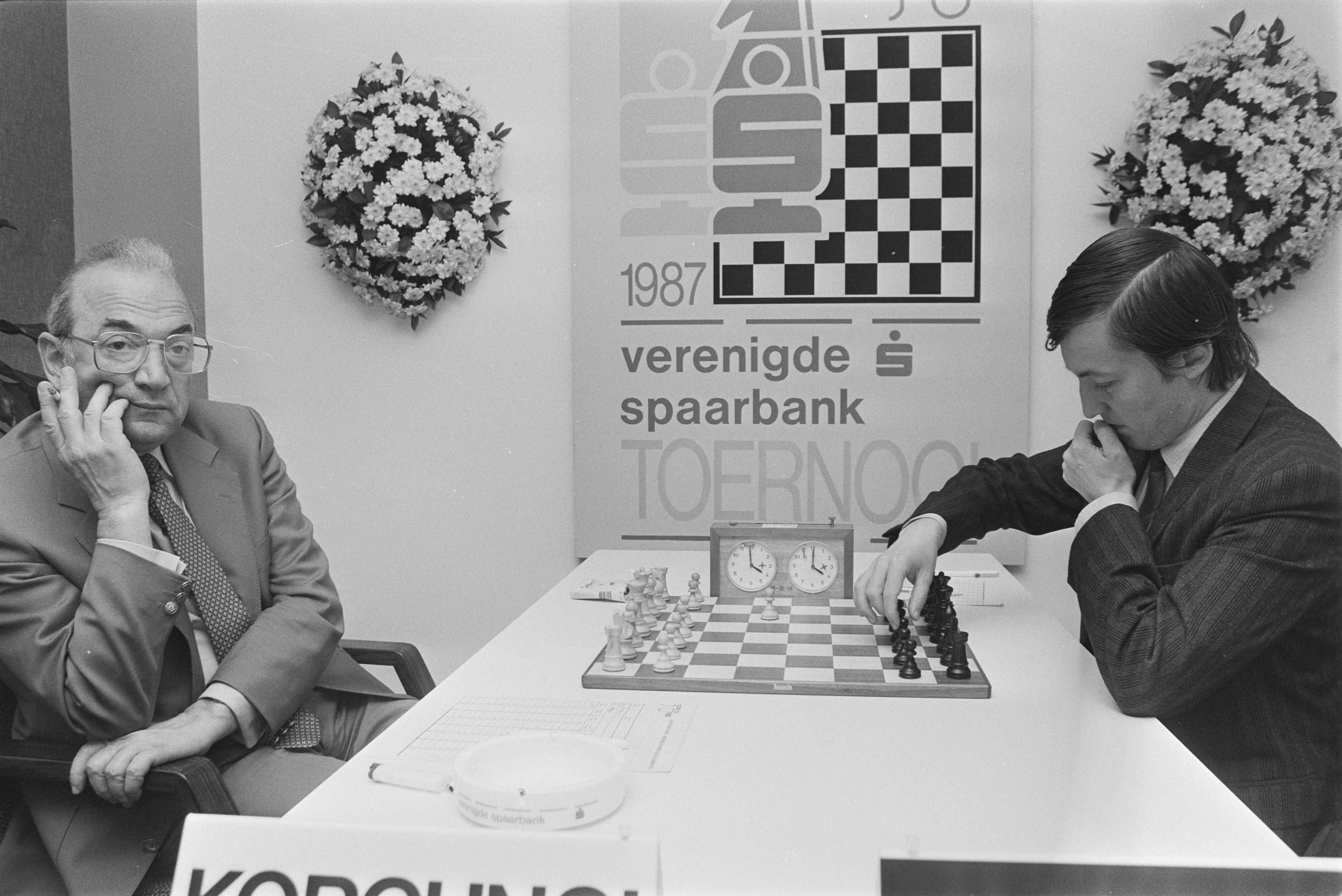 Корчной Карпов Багио 1978. Матч Карпов Корчной 1978. Корчной шахматист 1978.