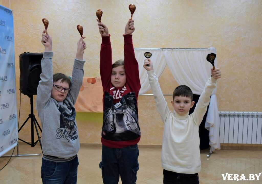 Топ самых интересных настольных игр для компании взрослых