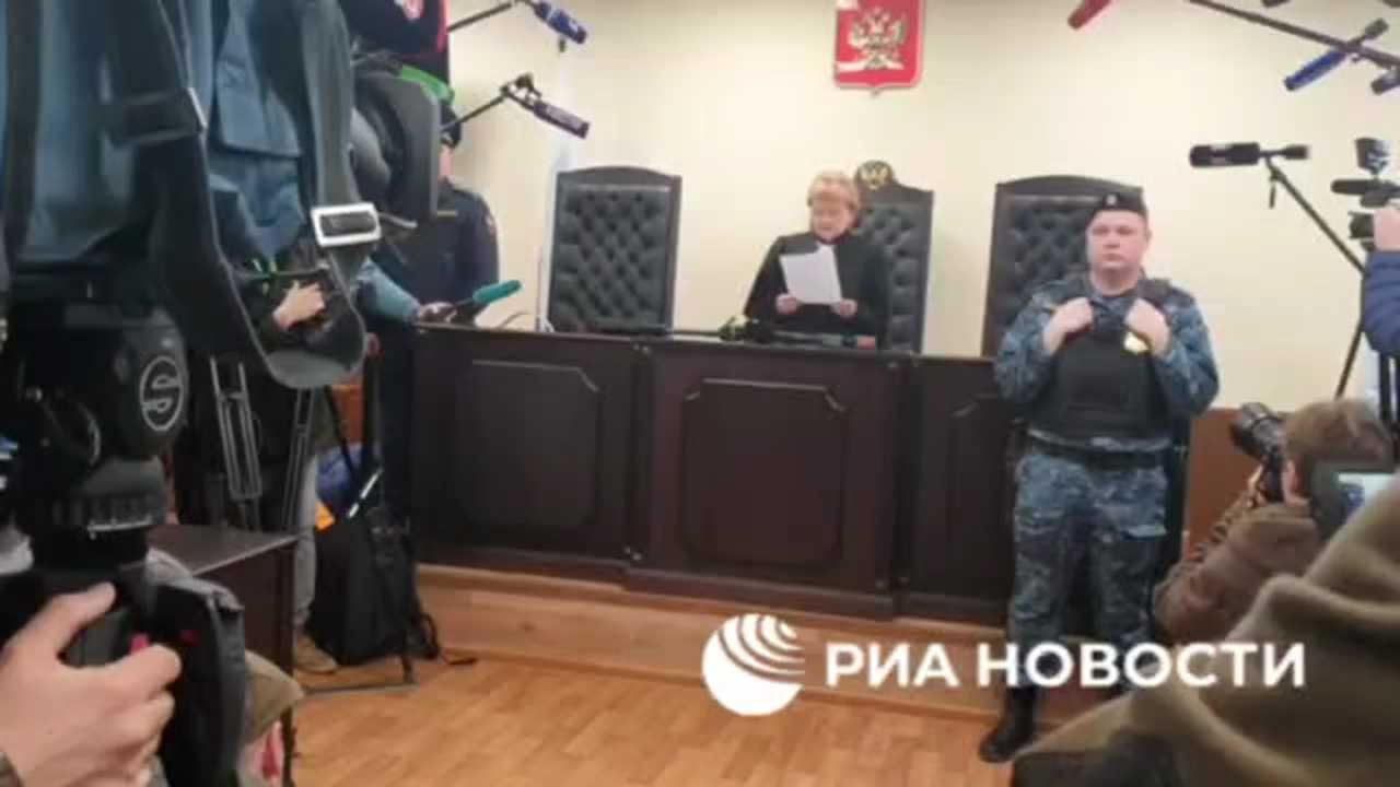 Шкуры, тряпки, кобура. гардероб лары крофт — игромания