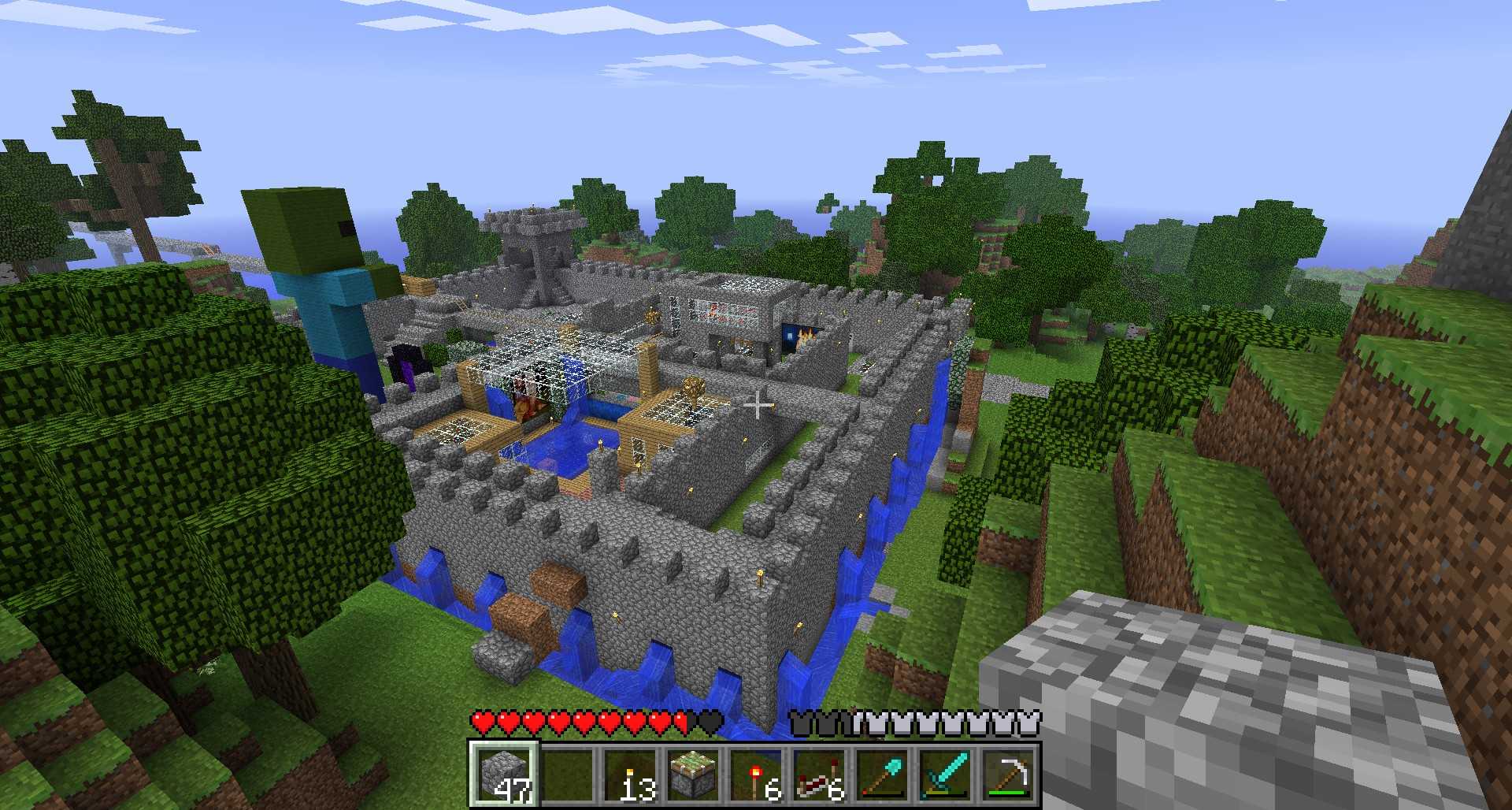 Сколько существует игр minecraft и о чем каждая из них.