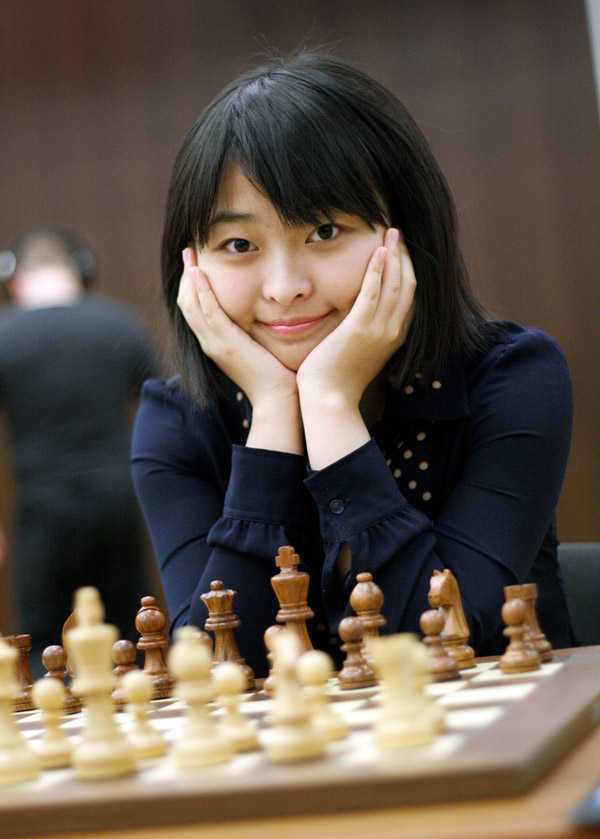 В ханты-мансийске стартовал чемпионат мира по шахматам среди женщин