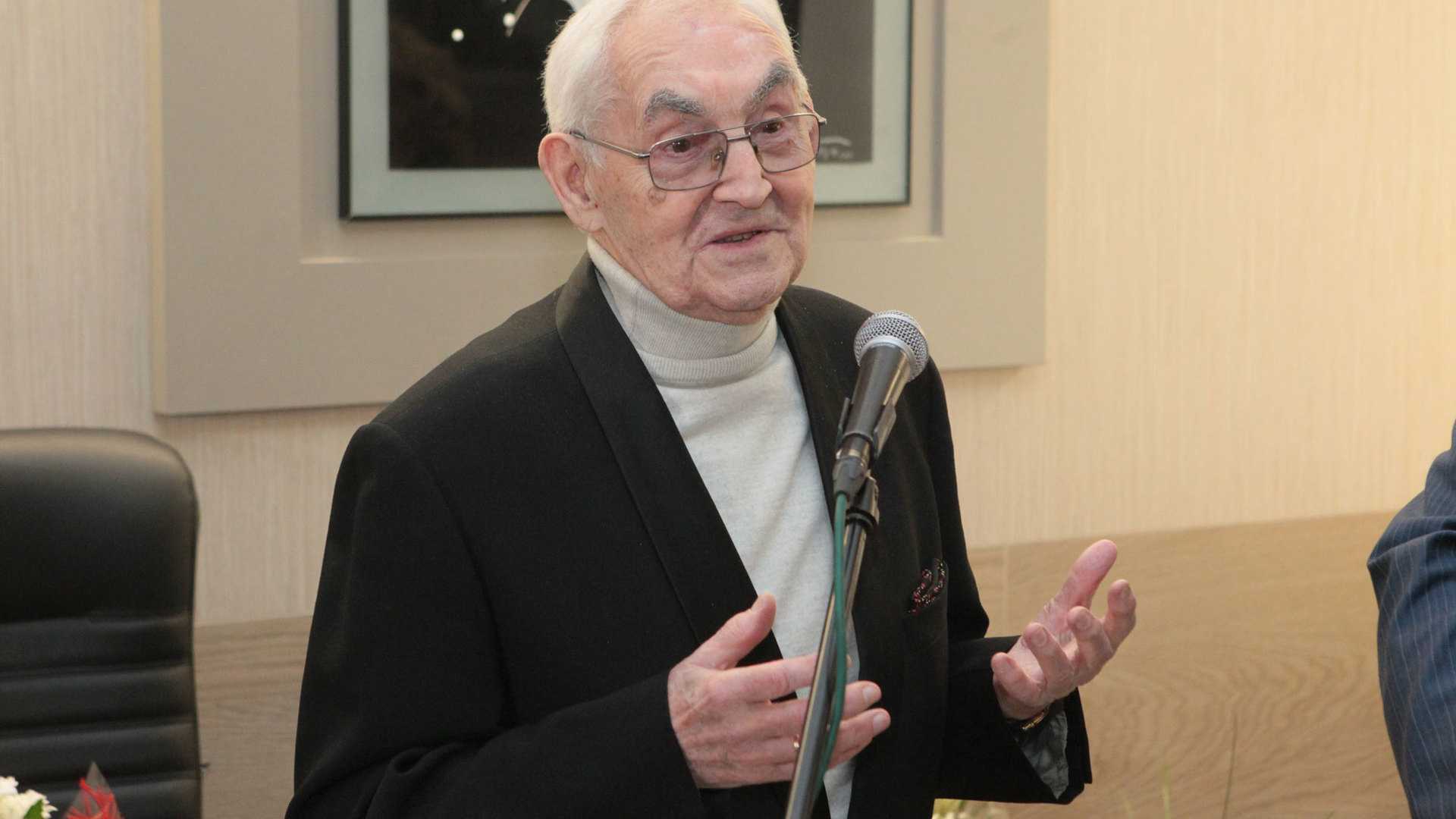 Советский шахматист марк тайманов: биография, карьера, семья. шахматы в ссср